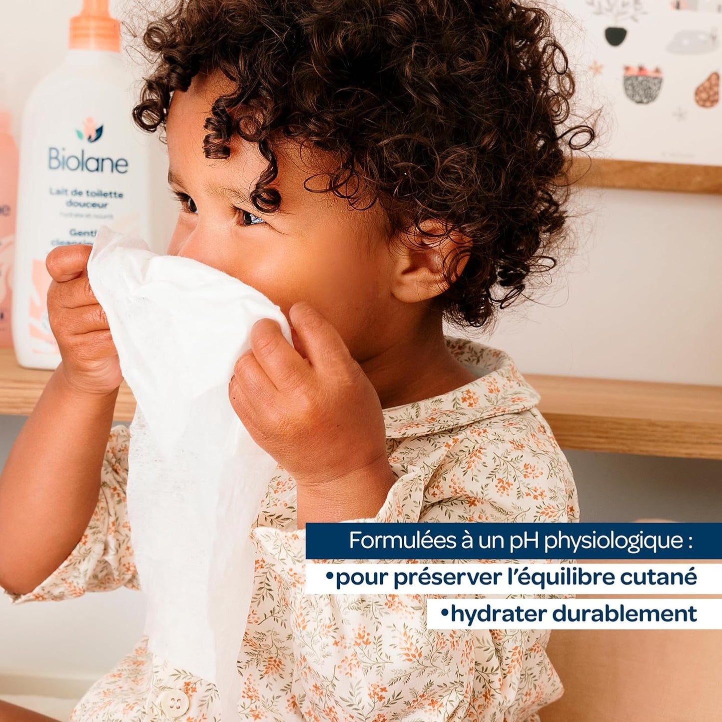 BIOLANE – Baby-Feuchttücher für Gesicht und Hände – 6er-Pack – 384 Tücher (6 x 64 cm) – reinigt und schützt – Toilettenartikel – hypoallergen – für empfindliche Haut – 97 % natürliche Inhaltsstoffe – hergestellt