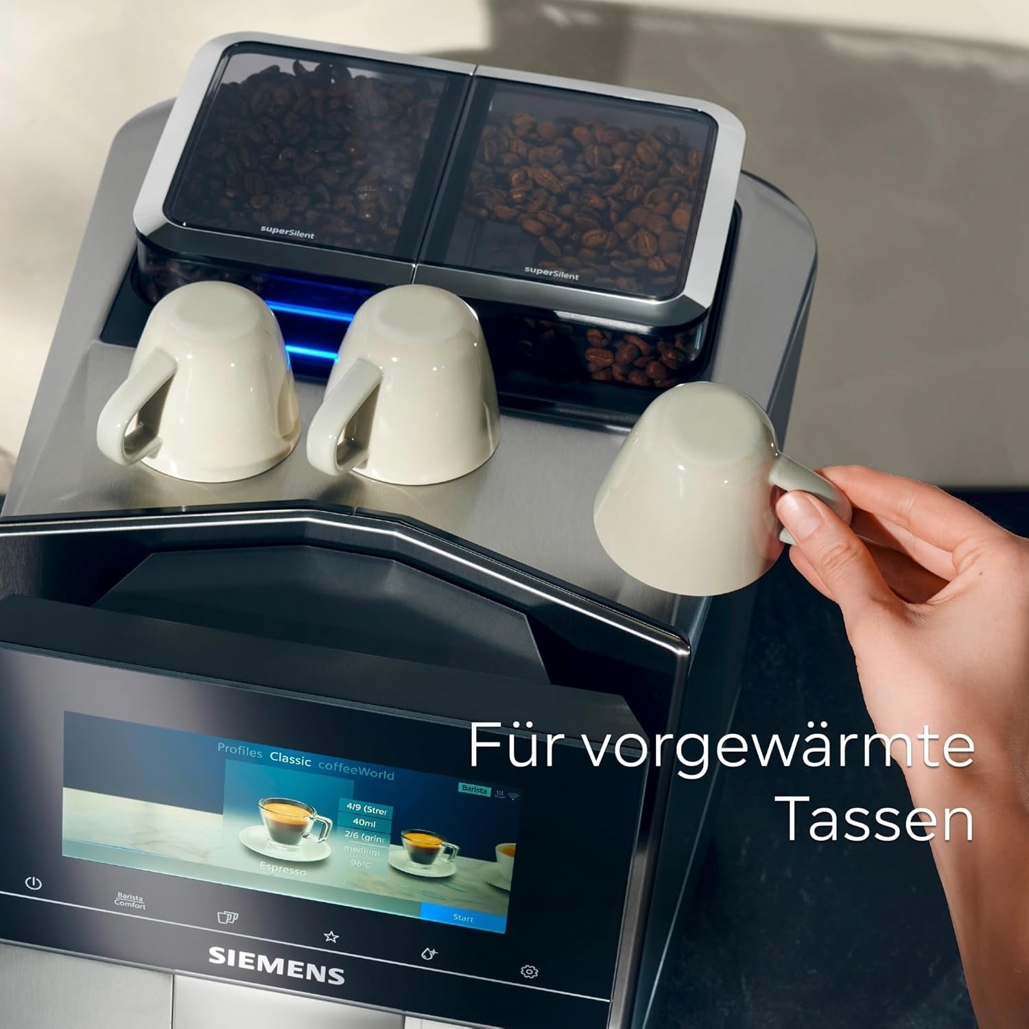 Automatische Espressomaschine Siemens EQ900, großer TFT-Farbbildschirm, 2 Bohnenbehälter, 36 Heiß- und Kaltgetränke, kalter Kaffee, superleise, Zwei-Tassen-Funktion, App-Steuerung, Edelstahl, TQ907D03