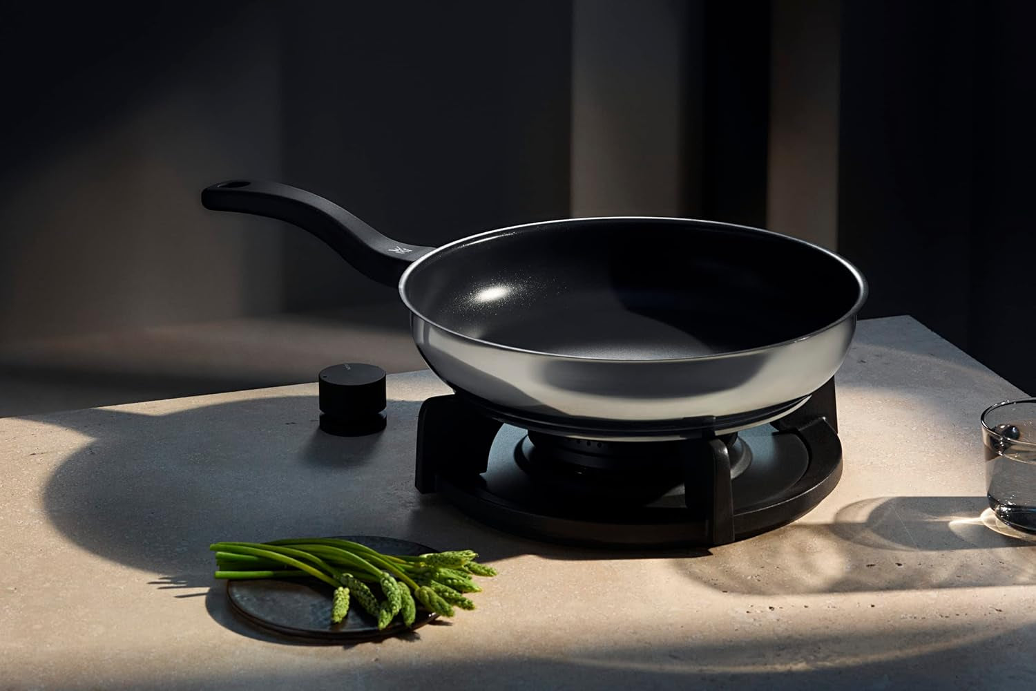 WMF Teufelspfanne 20 cm, Induktionspfanne, Cromargan Edelstahl, Kunststoffgriff Töpfe und Pfannen Naty Shop