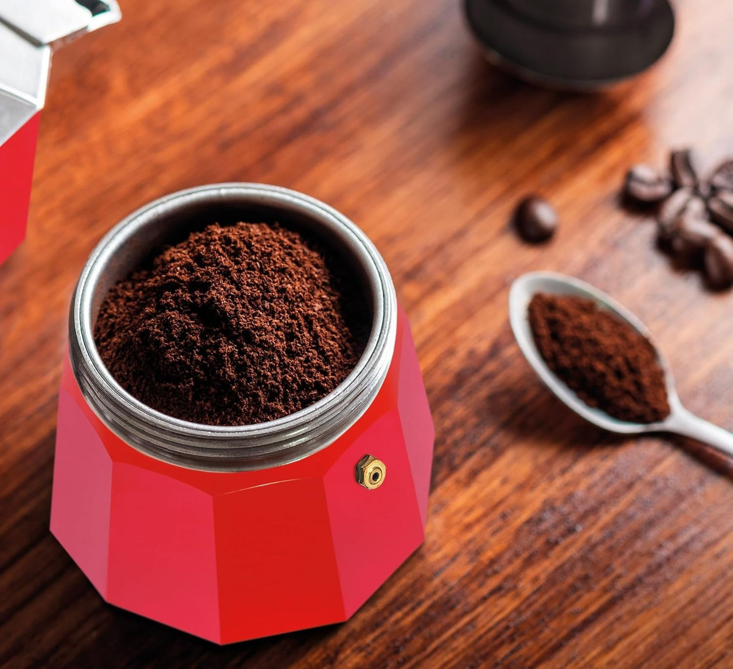 Cilio Classico Espressomaschine für 6 Tassen | elektrisch 480W | Ø 11,5 cm Höhe: 25 cm | Aluminium | rot | integriertes Kochfeld | mit Warmhaltefunktion und Reduzierfilter | für Reisen oder Camping