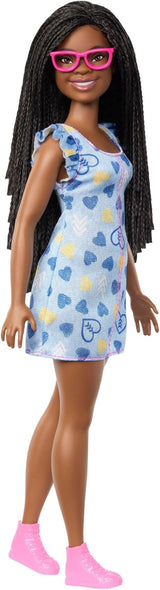 Barbie Fashionistas Puppe Nr. 229 mit Down-Syndrom im Herzkleid, entwickelt in Zusammenarbeit mit der National Down Syndrome Society, HYK14 Naty Shop Dolls