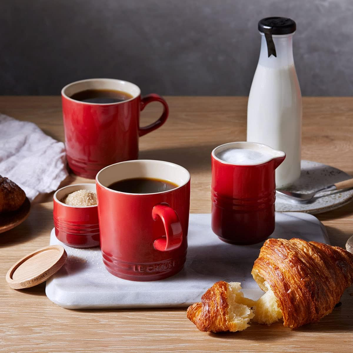 Le Creuset Milchbecher aus Steinzeug, 150 ml, Kirschrot, 91051700060099