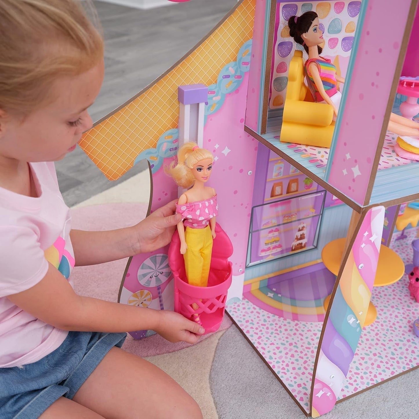 Kidkraft Candy Castle Puppenhaus aus Holz mit Möbeln und Zubehör, Lama-Einhorn-Figurenhaus, Eiskuchen-Lift und Gummistuhl für Puppen, Spielzeug für 3-Jährige, 20242 Naty Shop Puppenhäuser