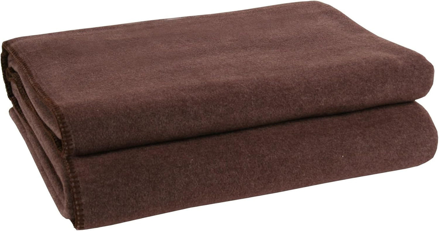 Zoeppritz Decke in der Farbe: Rot, Aus 65 % Polyester, 35 % Viskose hergestellt, Größe: 160X200 Cm, 103291-235-160X200