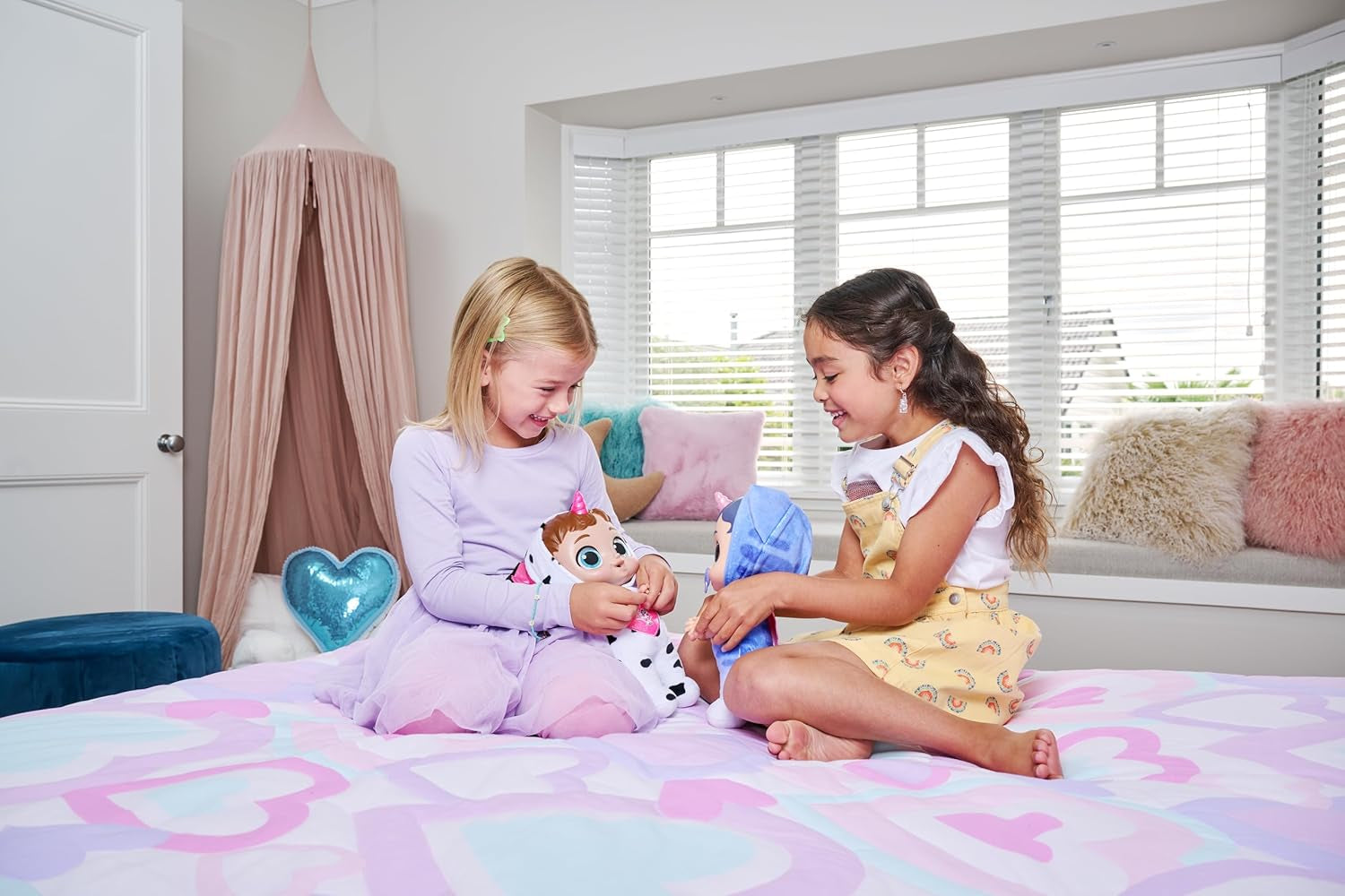 Babycorns Serie 1 der ZURU Magical Cat (Mac) Puppe mit Zubehör, Überraschungsspielzeug zum Auspacken für Kinder und Mädchen