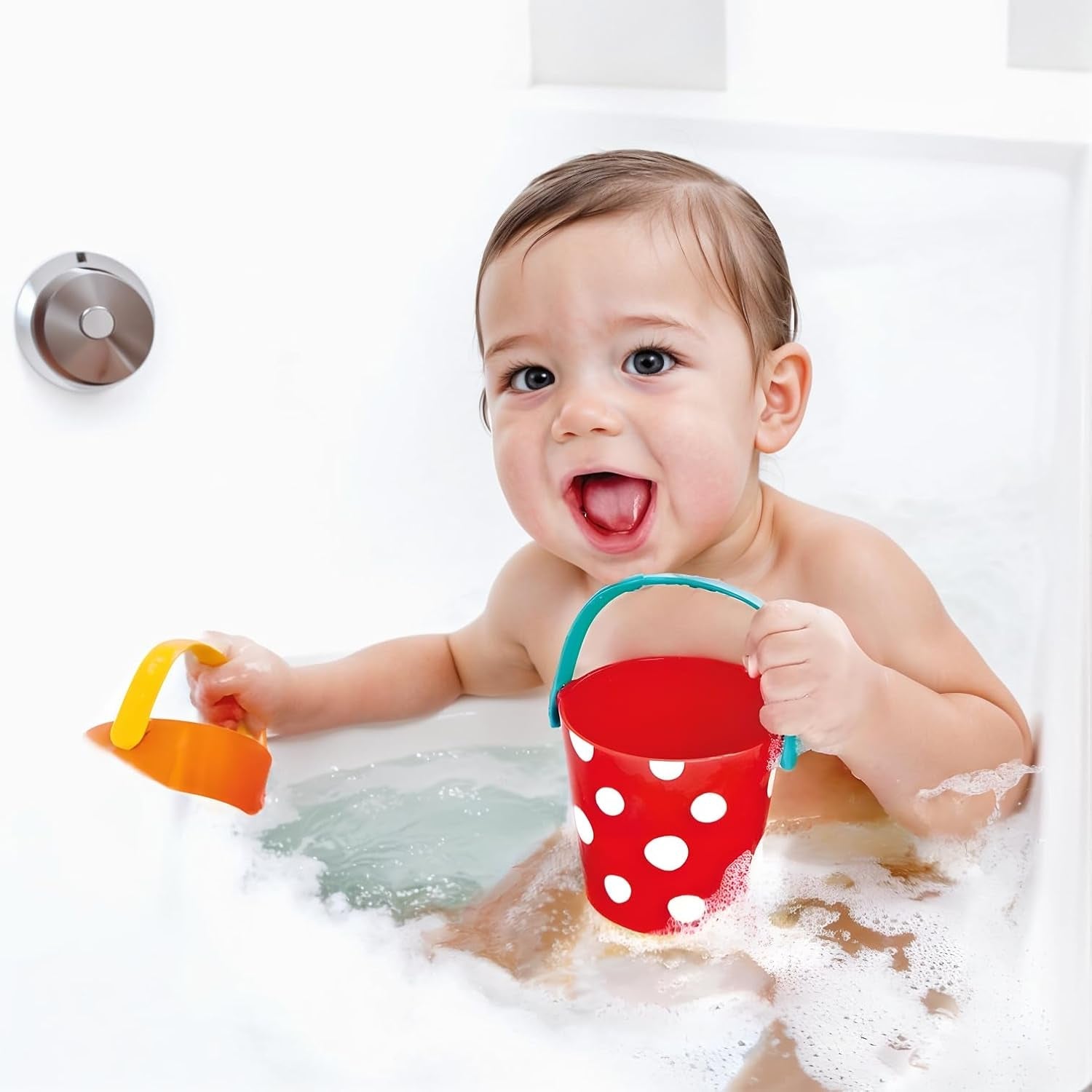 Hape Buntes Eimerset | Dreiteiliges Wasserrad-Badespielzeug für Kleinkinder, mehrfarbig Jucarii Bebe Naty Shop