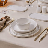 Karaca Stream Bone Bomo 12-Personen-Geschirrset, elegantes quadratisches Teller-Set, elegantes weißes Porzellangeschirr
