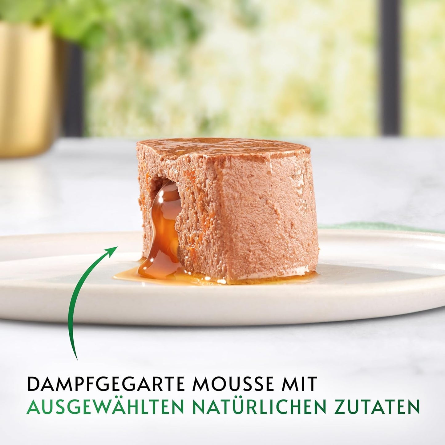 Gourmet Nature's Creations Heart Sauce Mousse Nassfutter für Katzen, reich an Huhn, 12er-Pack (12 x 85 g)