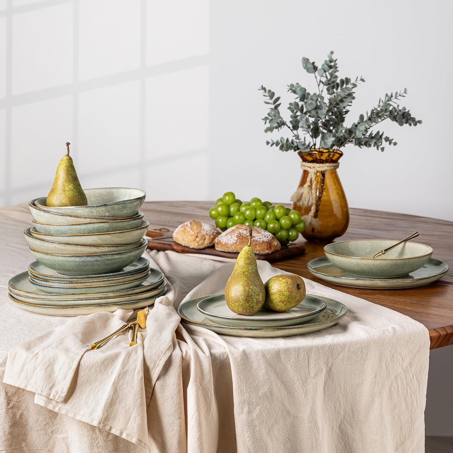 GBhome 6-Personen-Keramikgeschirr-Set, 24-teilig, mit reaktiver Glasur, handgefertigt, mikrowellen- und spülmaschinenfest, Schüssel- und Teller-Set, Desret Sage GDW007GY-24P-EU