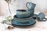 MÄSER 931966 Tafelservice der Confino-Serie für 4 Personen, moderner Vintage-Look, Frühstücksset aus Keramik, 12-teilig, Petrol mit schwarzen Akzenten, Steingut