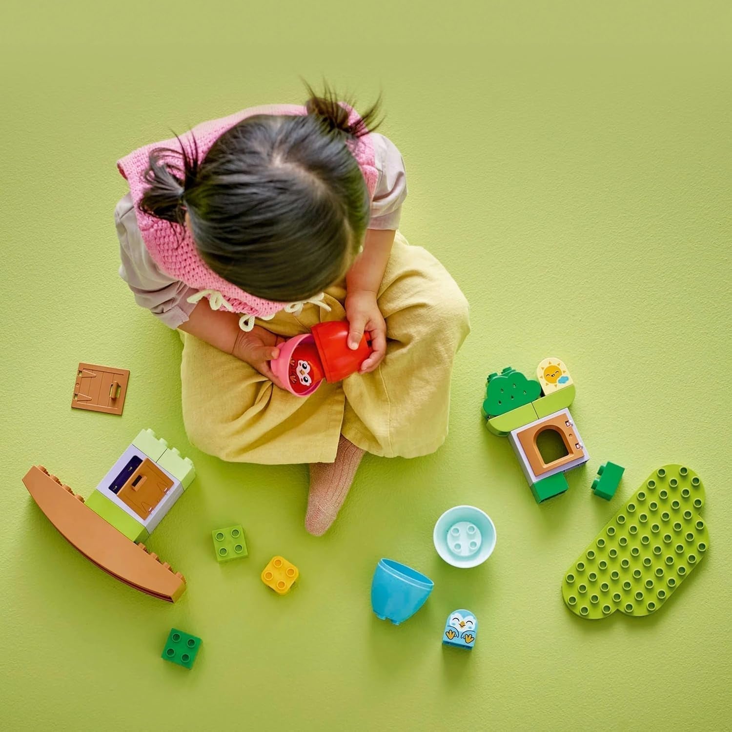 LEGO DUPLO Baum zum Balancieren und Stapeln, Entwicklungsspielzeug, Bauset für Kinder ab 18 Monaten, Kreativspielzeug für Kinder, Lernspielzeug mit 2 Spielzeugvögeln 10440 Bausets Besuchen Sie den LEGO-Store