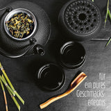Lumaland 8-teiliges Teeservice | 1,4 Liter Tetsubin-Teekanne aus Gusseisen | Gusseisenheizung | 2 Teetassen und 2 Untertassen | Japanisches Teeservice inklusive Messlöffel aus Bambus und Teesieb aus Edelstahl