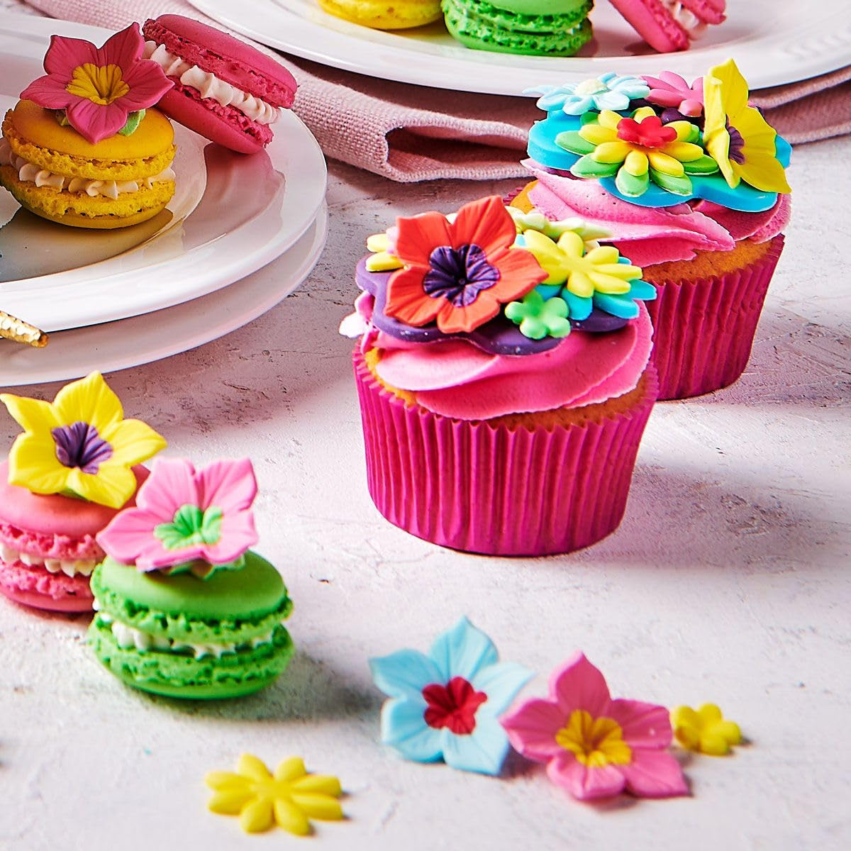 Lebensmittelfarbe Funcakes Gel Candy Pink: Hochkonzentrierte Lebensmittelfarbe für Teig, Creme, Fondant, Marzipan, Gebäck, einfache Dosierung, einzelne Tropfen für lebendige Farben, Halal, 30 g