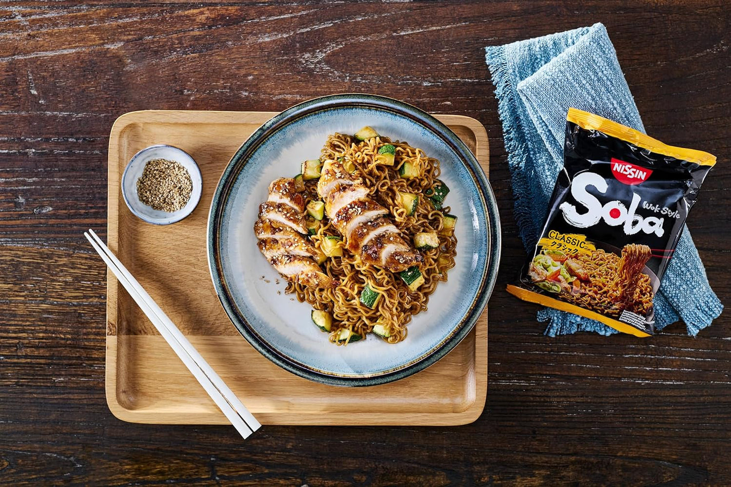 Nissin Bag Soba-Nudeln – klassische japanische Instant-Nudeln im 9er-Pack im Wok-Stil mit Yakisoba-Sauce, schnell zubereitetes asiatisches Essen (9 x 109 g)