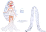 Bratz Holidayz Frosty Nightz – Chloe Doll (Collector's Edition) mit echten Outfits und Accessoires