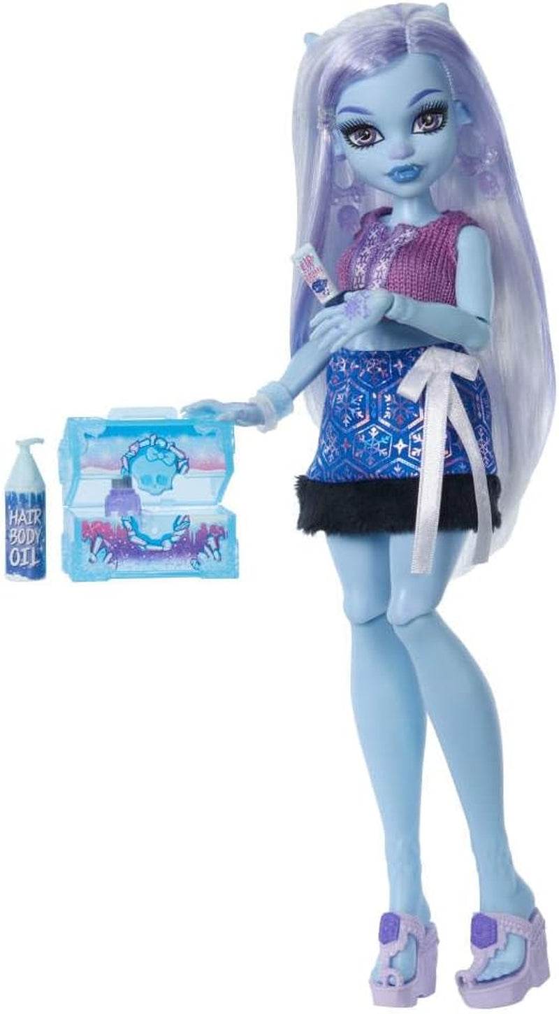 Monster High Self-Scare Secrets Abbey Bominable Puppen- und Zubehörset mit 13 realistischen Überraschungen wie Henna, Zeichnungen und Häkeln JHK44