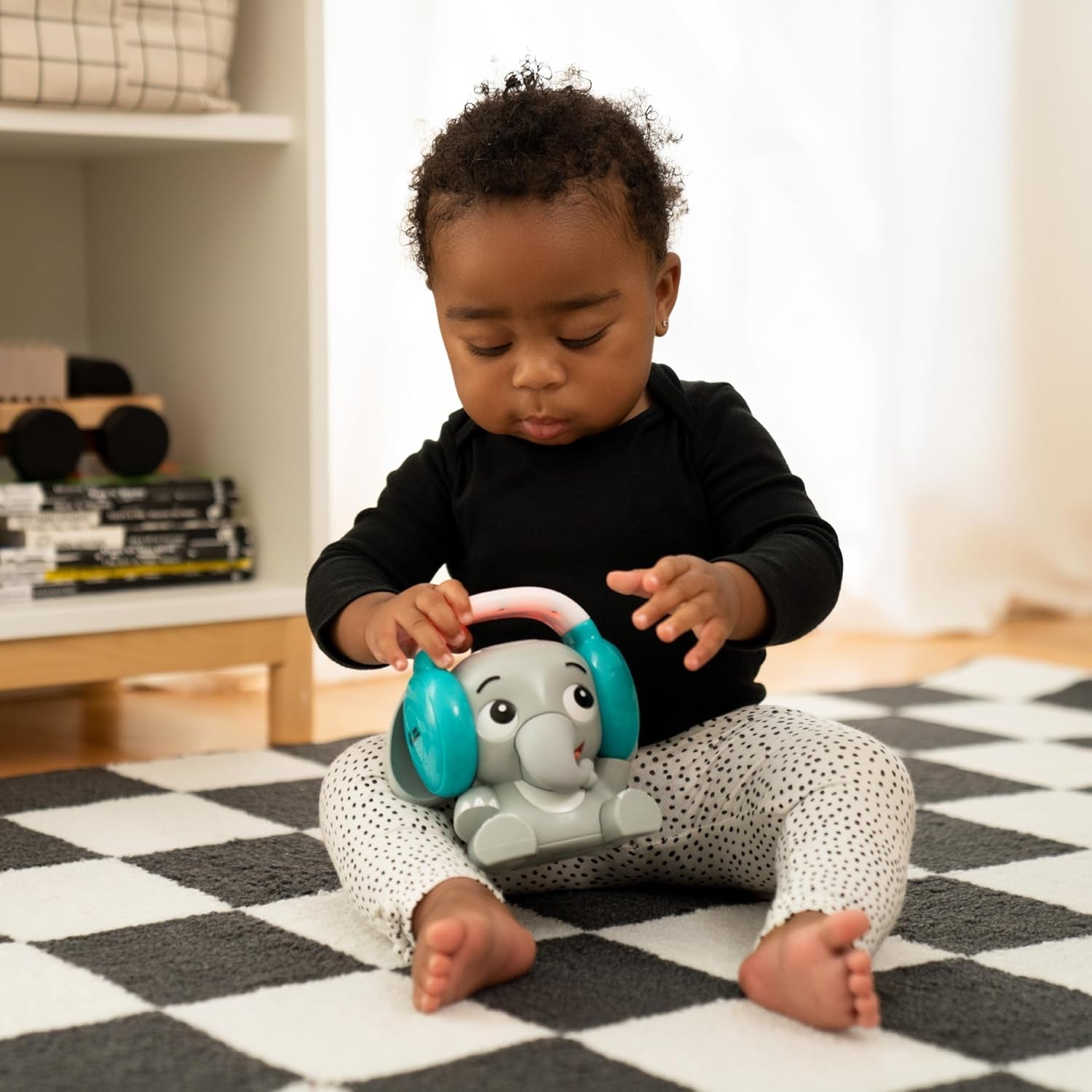 Baby Einstein Earl the Elephant Bluetooth-Soundmaschine, Musiksystem + Nachtlicht, Spielzeug für Babys und Kleinkinder Bebe Naty Shop