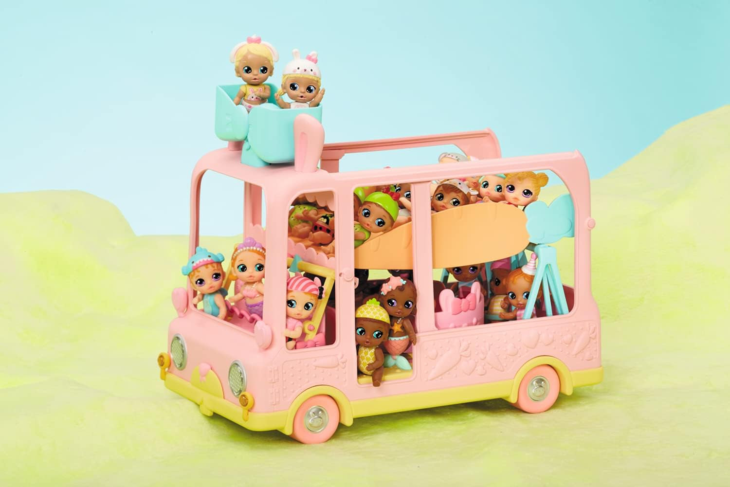 BABY born 904763 Baby Surprise Bus – pinkfarbener Mini-Puppenspielzeugbus mit 2 exklusiven Puppen, Dreifach-Kinderwagen, Schaukel, Karussell, Rutsche und Dreifachschaukel.