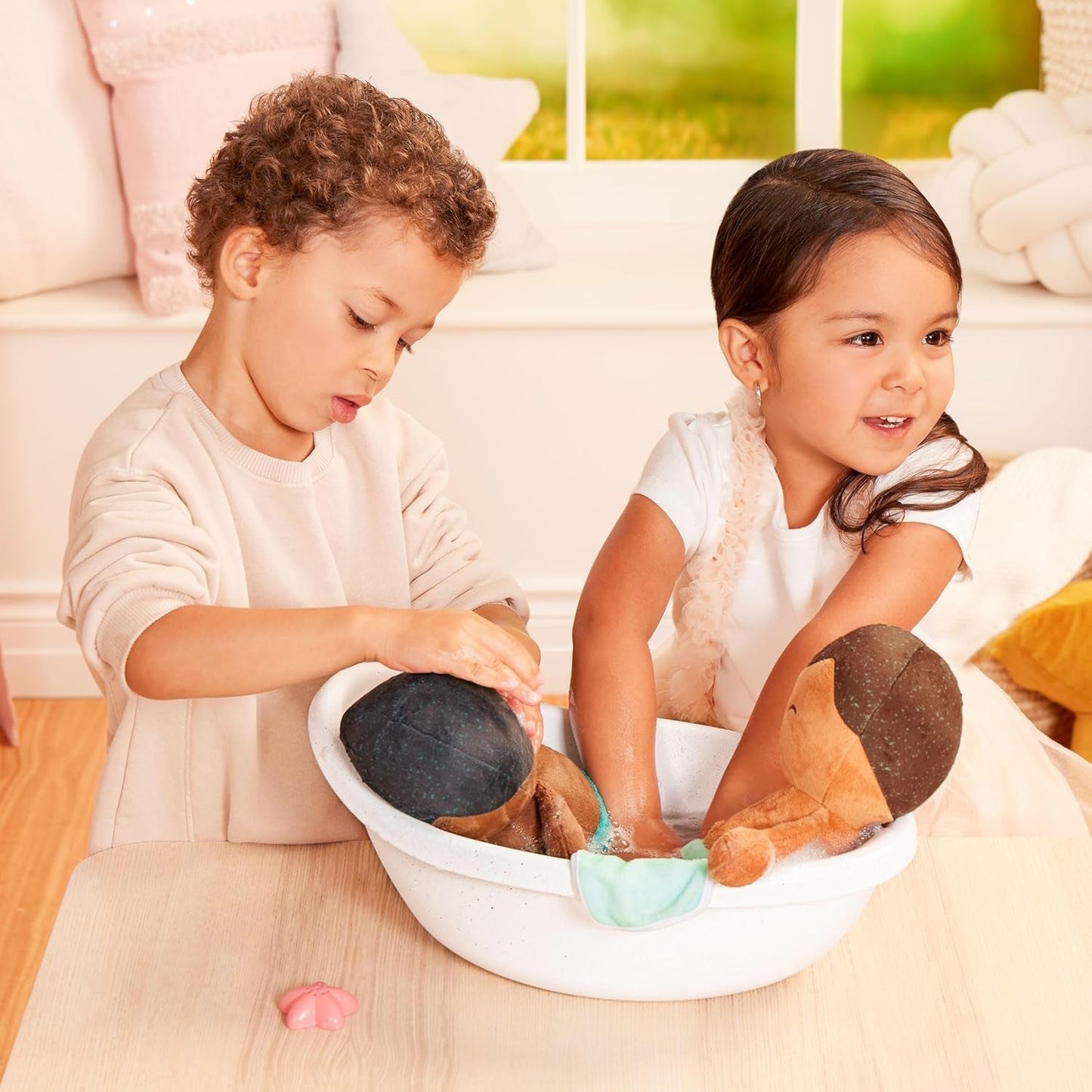 LullaBy – Puppenbadewanne – Badeset – Badespielzeug – Puppenzubehör – Realistisches Wasserspiel – Kinder ab 2 Jahren