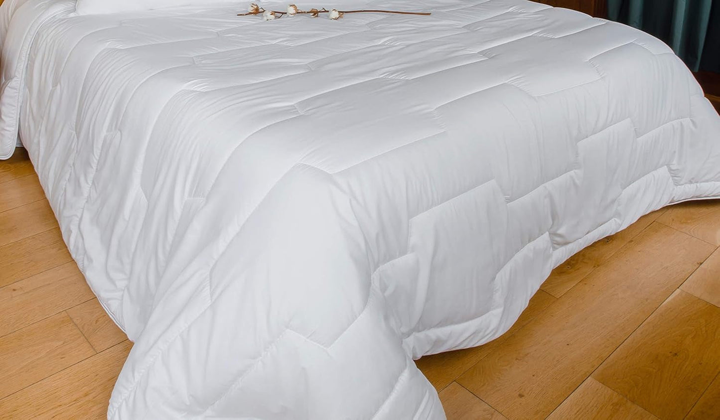 COLAS NORMAND – Steppdecke gegen Milben und Bakterien – gemäßigt – 280 x 240 cm – langanhaltende Wirkung – perfekte Hygiene – Mikrofaser – weich und bequem – waschbar. Steppdecken und Steppdecken Naty Shop