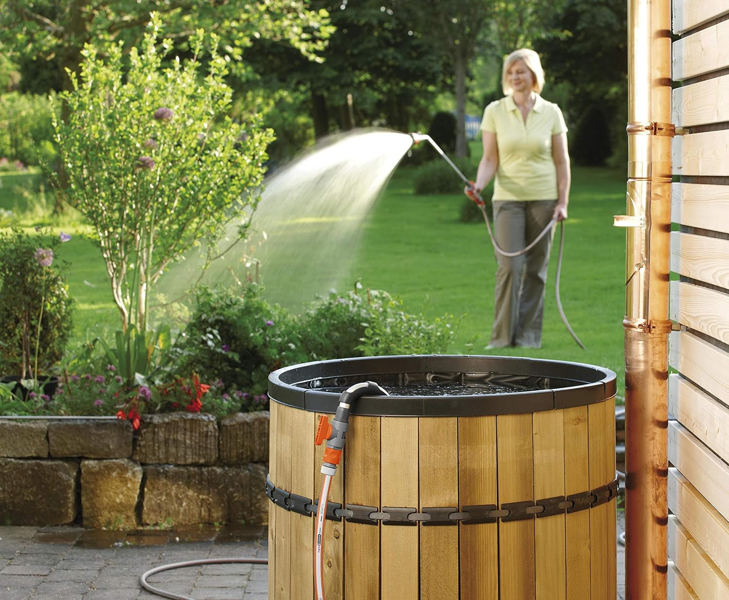 Gardena Teleskop-Rohrverlängerung: Verlängerungsrohr für Regenfasspumpen, 21 cm, ideal für längere Wassertanks, Gewinde 33,3 mm (G1 Zoll) / 33,3 mm (G1 Zoll) (1420-20)