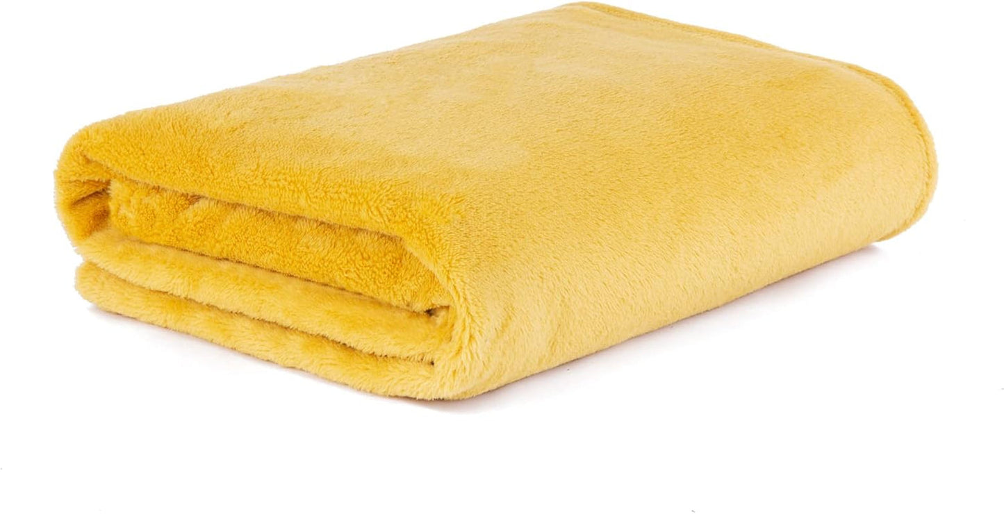 HOMLA Flauschige und warme rote Fleecedecke – für Sofa und Bett. Bequeme Decke. Sofadecke. Wohnzimmerdecke – pflegeleicht. 150 x 200 cm. Rosa Betten und Decken. Besuchen Sie den HOMLA-Store. Senfrotes Polyester 150 x 200 cm