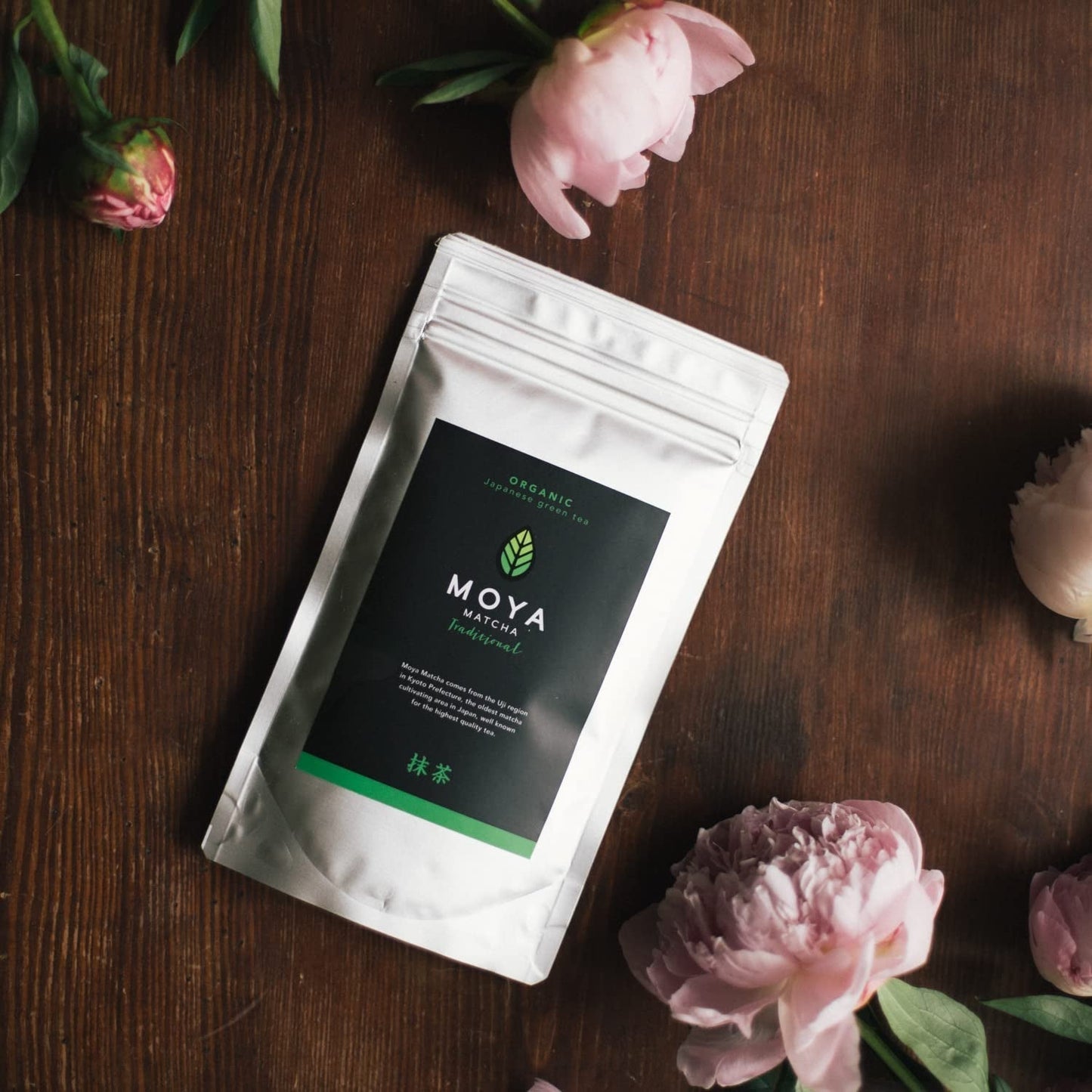 Moya Matcha Bio-Grüntee-Pulver | 100 g traditionelle Zeremonienqualität 30 g | Biologisch angebaut und geerntet in Uji, Japan | Perfekt zum Trinken mit Wasser, Matcha-Latte, Smoothies und Limonaden