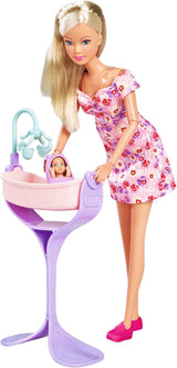 Simba 105733680 Steffi LOVE Doll Hello Baby (29 cm) – Schwangere Spielpuppe mit wachsendem Bauch, Puppe und Zubehör – Kinderspielzeug für Mädchen und Jungen ab 3 Jahren, schwarz Naty Shop Dolls Standardtitel