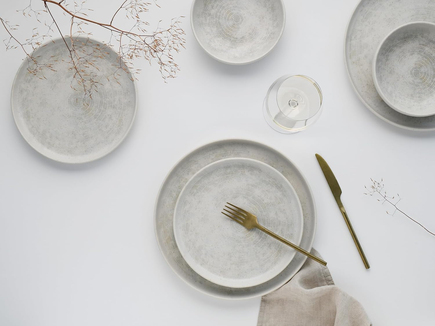 CreaTable, 23714, Uno Athena-Serie, 12-teiliges Geschirrset für 4 Personen, Tellerset aus Porzellan, spülmaschinen- und mikrowellengeeignet, hergestellt in Portugal