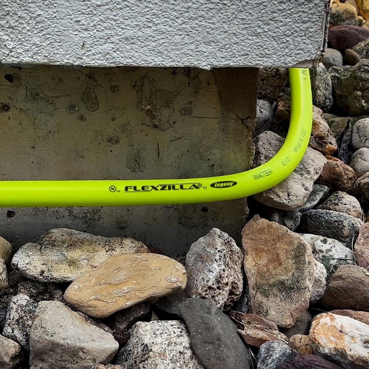 Schnellanschluss-Gartenschlauchset, 1/2 Zoll x 50 Fuß, langlebig, leicht, trinkbar – hfzg12050qn