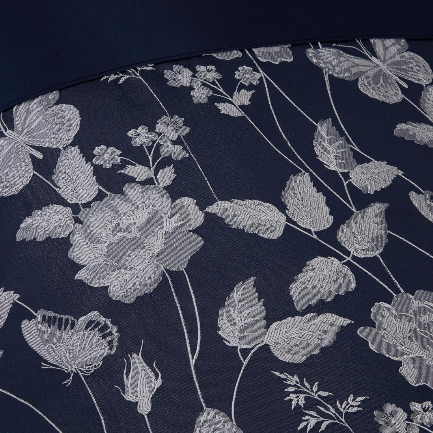 Butterfly Meadow Bettdecke für Super-Kingsize-Betten, 100 % Polyester, marineblaue Bettdecken und Steppdecken Naty Shop