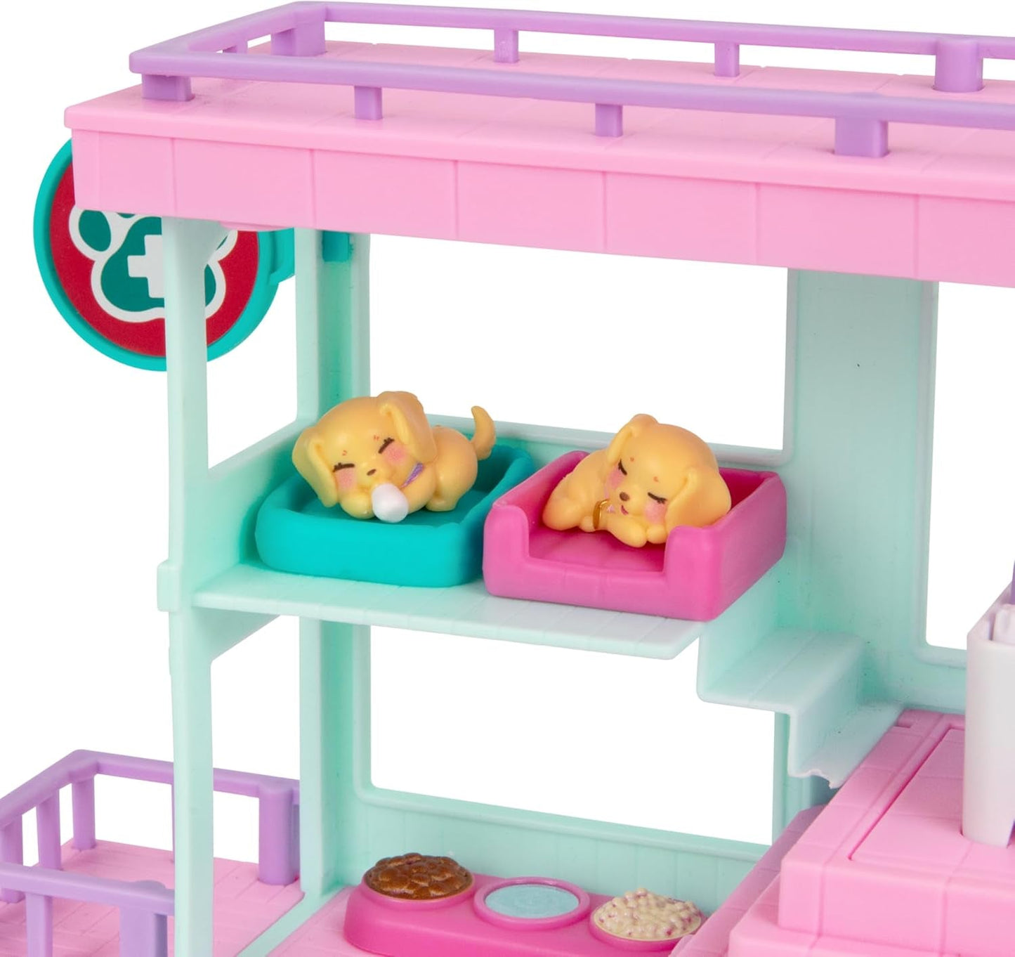 Little Live Pets Mama Surprise Families Baby Clinic-Spielset, 3 Retriever-Welpen enthalten, magisches, doppelseitiges Spielset (27,8 cm B, 23,8 cm H). Füttern, Baden und Spielen, Geschenk für Kinder Actionfiguren Naty Shop
