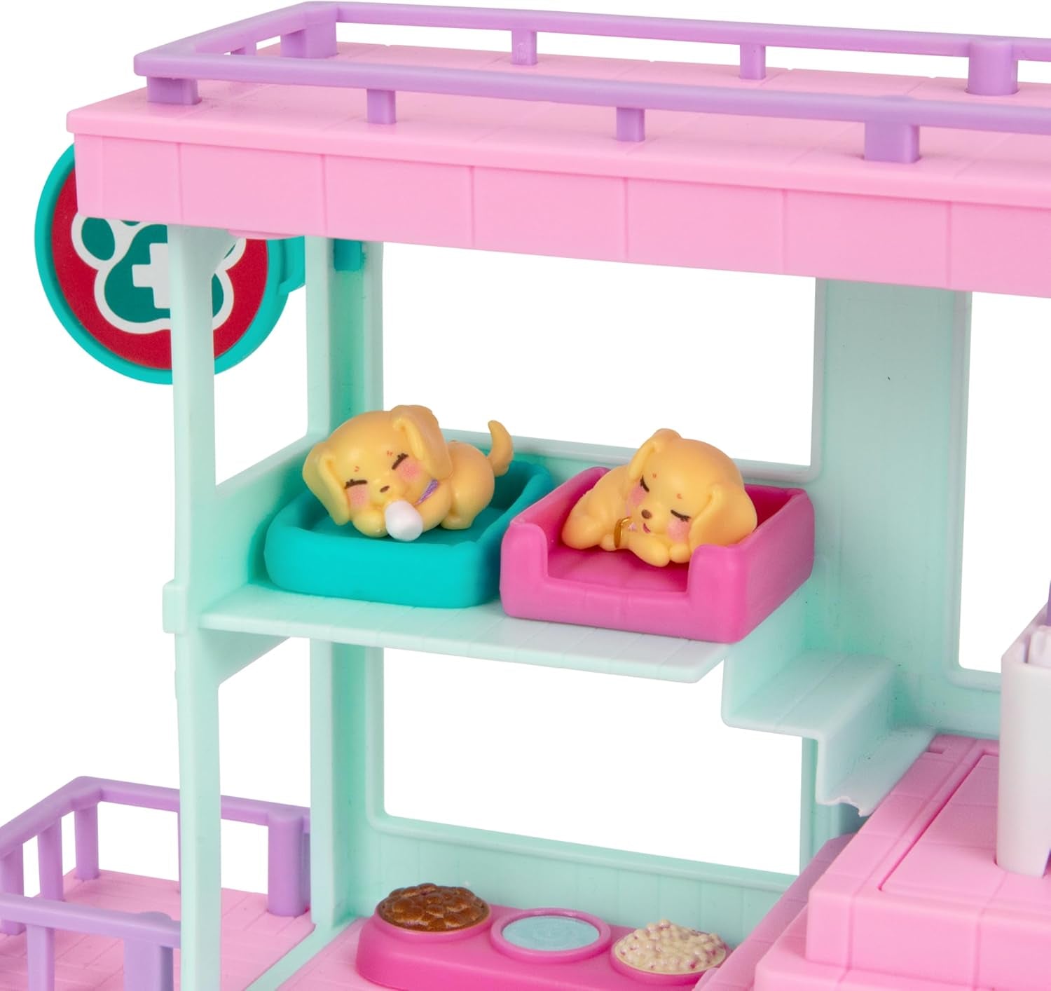 Little Live Pets Mama Surprise Families Baby Clinic-Spielset, 3 Retriever-Welpen enthalten, magisches, doppelseitiges Spielset (27,8 cm B, 23,8 cm H). Füttern, Baden und Spielen, Geschenk für Kinder Actionfiguren Naty Shop