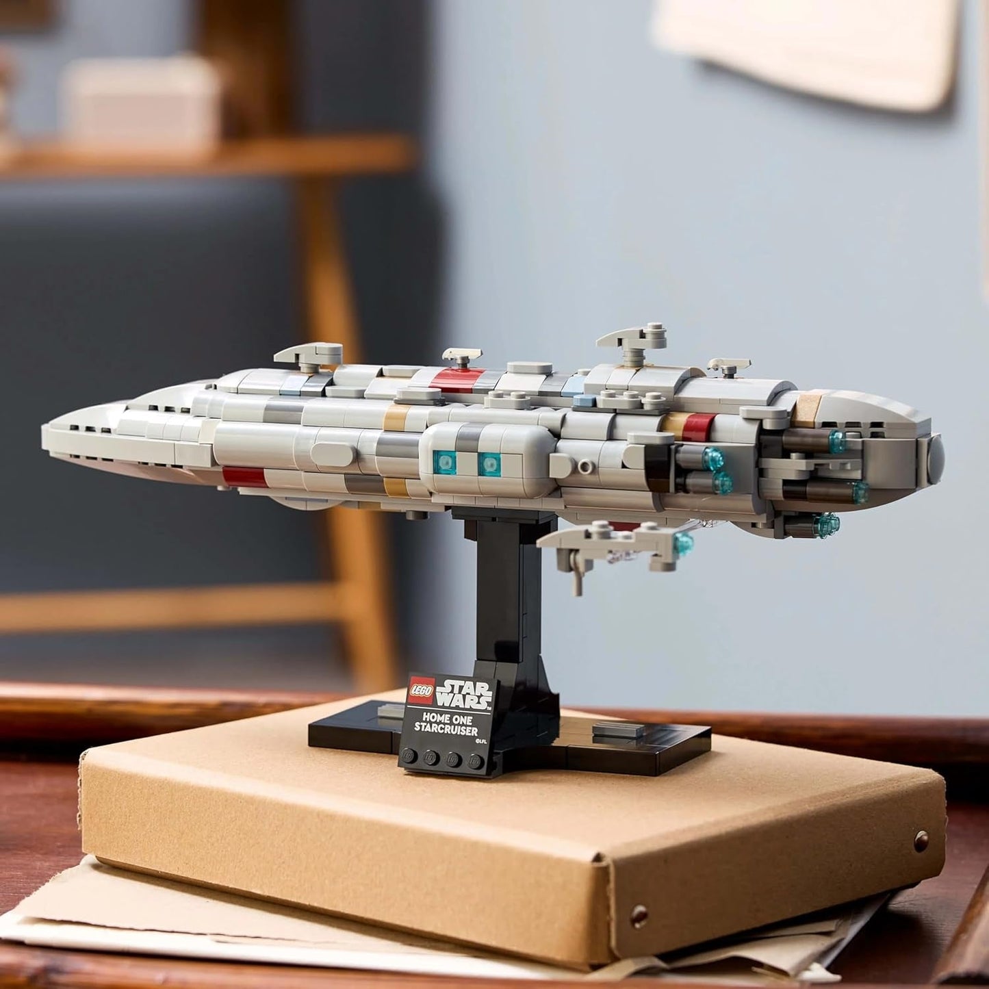 LEGO Star Wars 75405 Home One Starcruiser aus „Die Rückkehr der Jedi-Ritter“ – Raumschiffmodell – Fantasy- und Sammelset zum Bauen und Ausstellen – Geschenk für erwachsene und jugendliche Fans. Bausätze. Besuchen Sie den LEGO-Store