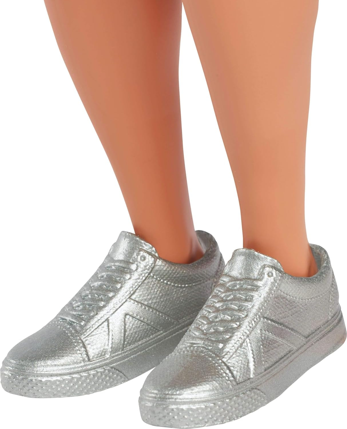 Ken Barbie Fashionistas Puppe Nr. 236 mit schwarzem Haar, blaugrünem Ombré-Tanktop, Jeansshorts und silbernen Turnschuhen, HYV00