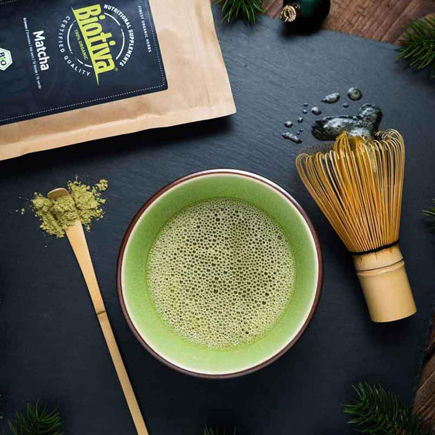 Bio-Matcha-Tee 100g – Original Matcha-Pulver – Tee-Latte-Smoothies – Bio-Matcha in höchster Qualität aus Japan – abgefüllt und kontrolliert in Deutschland – Biotiva