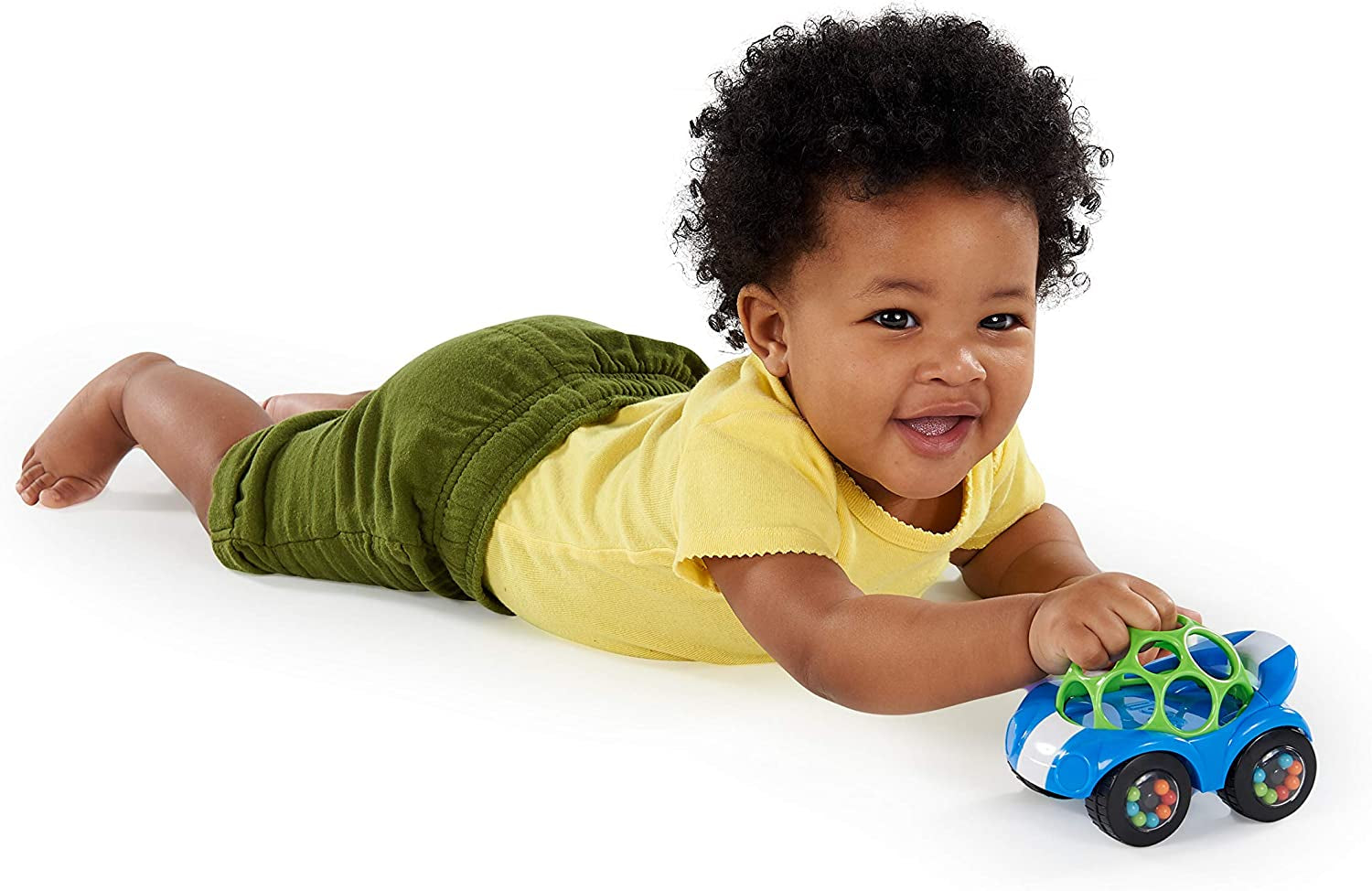 Bright Starts Oball Rassel, Spielzeugauto, Motorikspielzeug für Babys und Kleinkinder ab 3 Monaten, 1 Stück, zufällige Farbe, Blau oder Rot, Babyspielzeug Naty Shop