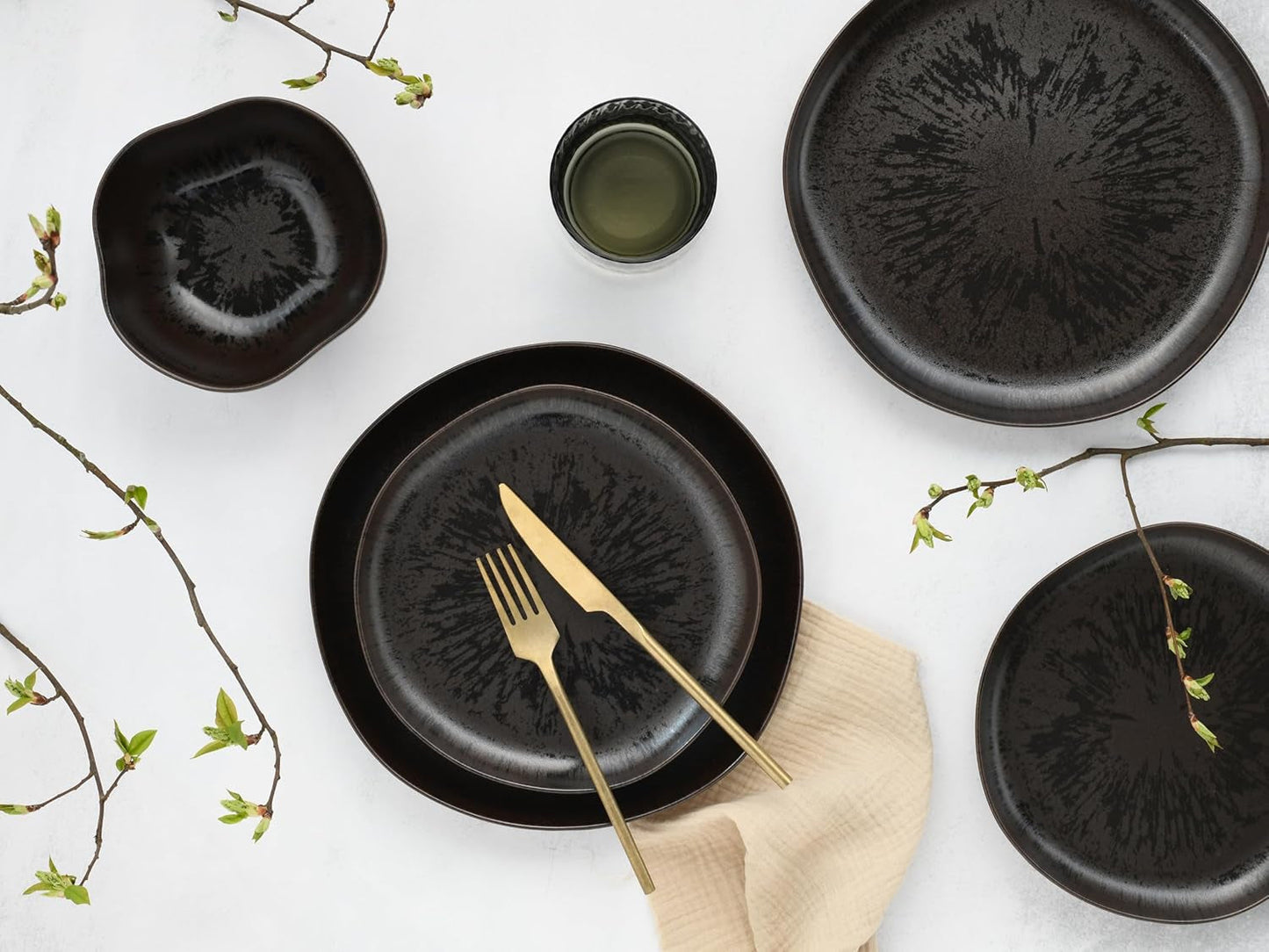 CreaTable, 21249, Natura Organic RUSTY Serie, 12-teiliges Geschirrset für 4 Personen, Tellerset aus Porzellan, spülmaschinen- und mikrowellengeeignet, hergestellt in Europa