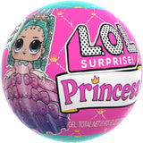 LOL Überraschung! Princess Tots – Enthält 1 Puppe, eine gepanzerte Verpackung, 2 Farben zum Gestalten eines Prinzessinnenkleides und 8 Puppen zum Sammeln