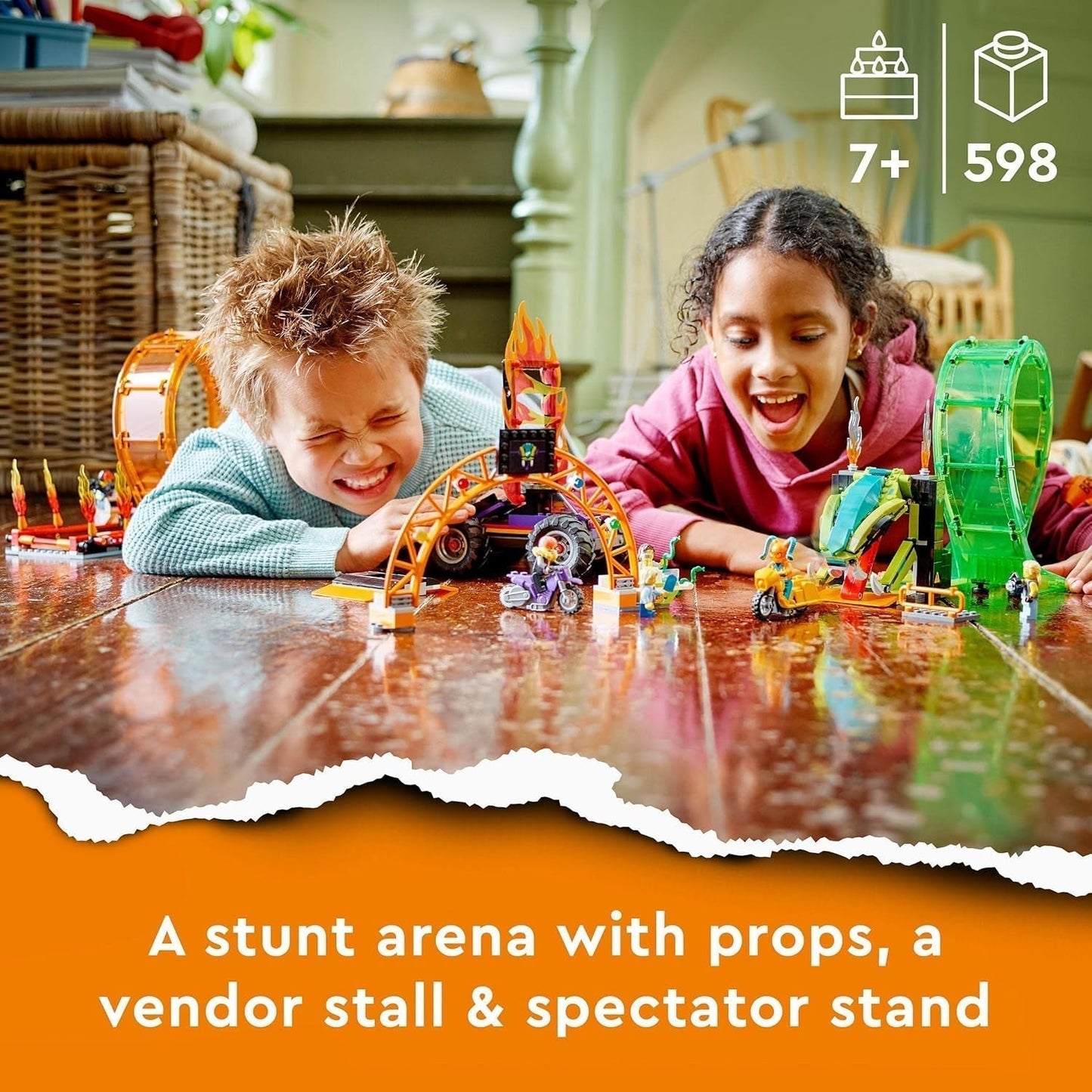 LEGO 60339 City Stuntz Stuntz Show Doppellooping-Set, inkl. Rampe, Monstertruck, 2X Motorrad und 7 Minifiguren, Spielzeug für Kinder ab 7 Jahren Bausets Besuche den LEGO-Store