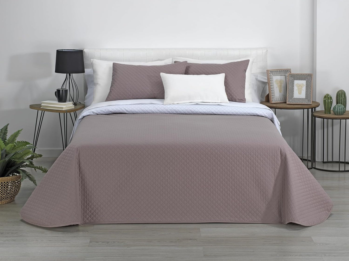 Estoralis | AVA | Wende-Boutique-Steppdecke | Für alle Jahreszeiten | Farbe - Weiß/Taupe | Für 140/150/160 cm breite Betten. Bett. (250 x 270 cm. Ancho X Alto) | Steppdecke Steppdecken und Steppdecken Naty Shop