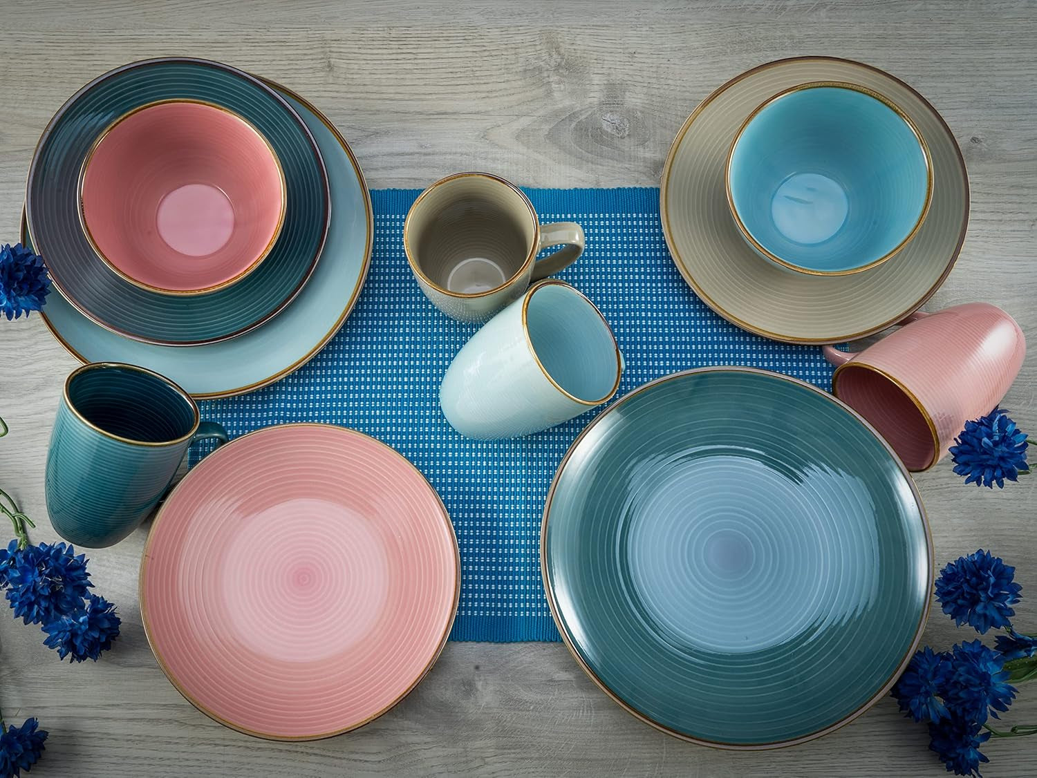 CreaTable, 22506, Serie COSY DAY, 16-teiliges Tafelservice für 4 Personen, Kombinationsservice aus Porzellan, spülmaschinen- und mikrowellengeeignet, hochwertige Herstellung