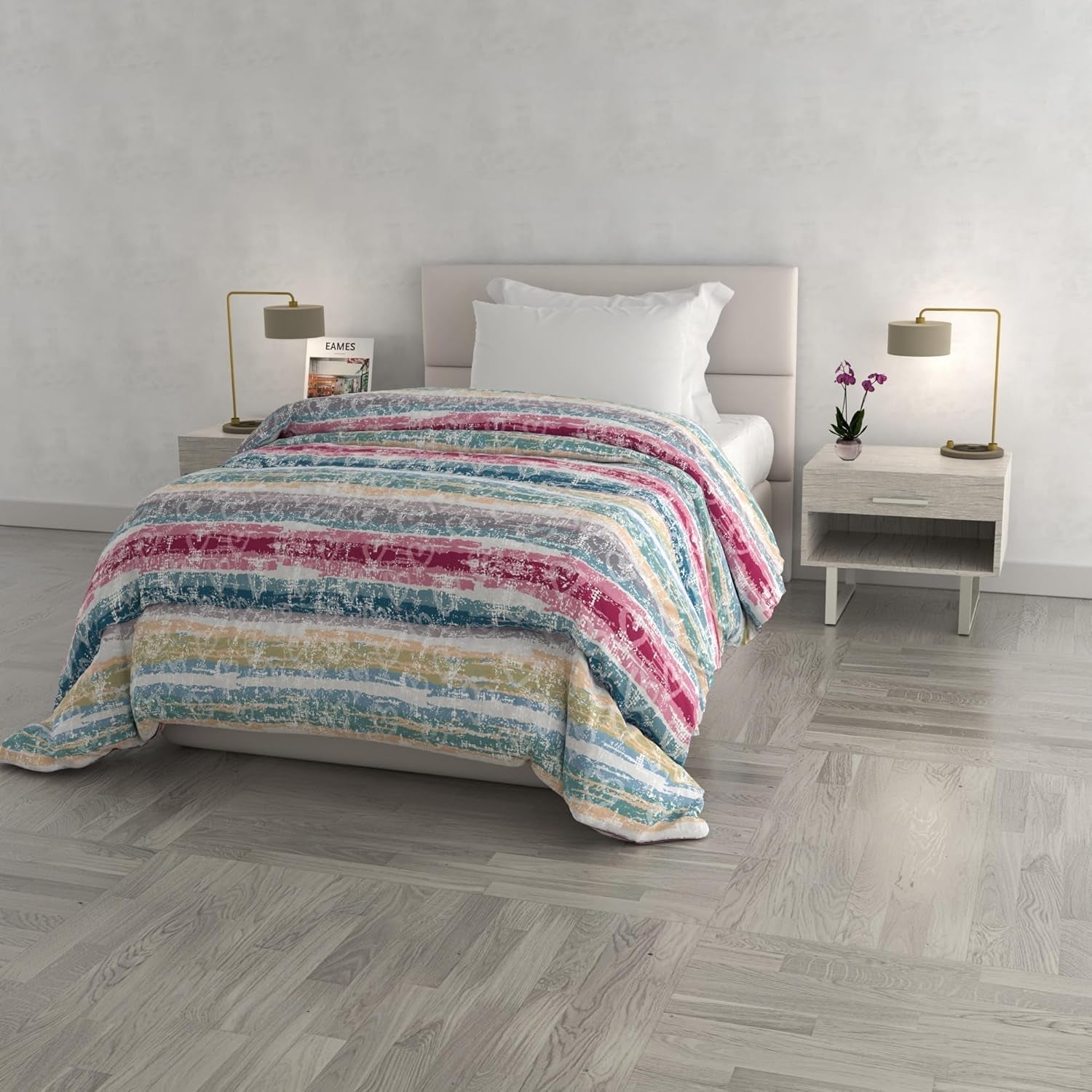 Modische Winterdecke, Florenz, 260 x 260 cm. Bettdecken und Steppdecken Naty Shop Lines of Love 220 x 260 cm