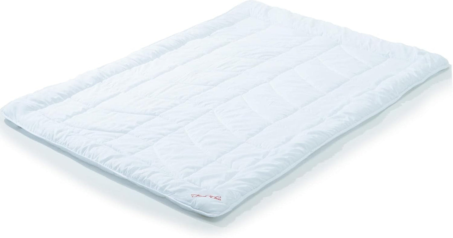 Celinatex First Class leichte Sommerdecke 155 x 200 cm Steppdecke Ultraleichte atmungsaktive Sommerbettdecke Bettdecken und Steppdecken Naty Shop 155 x 200 cm leichte Sommer-Mikrofaser