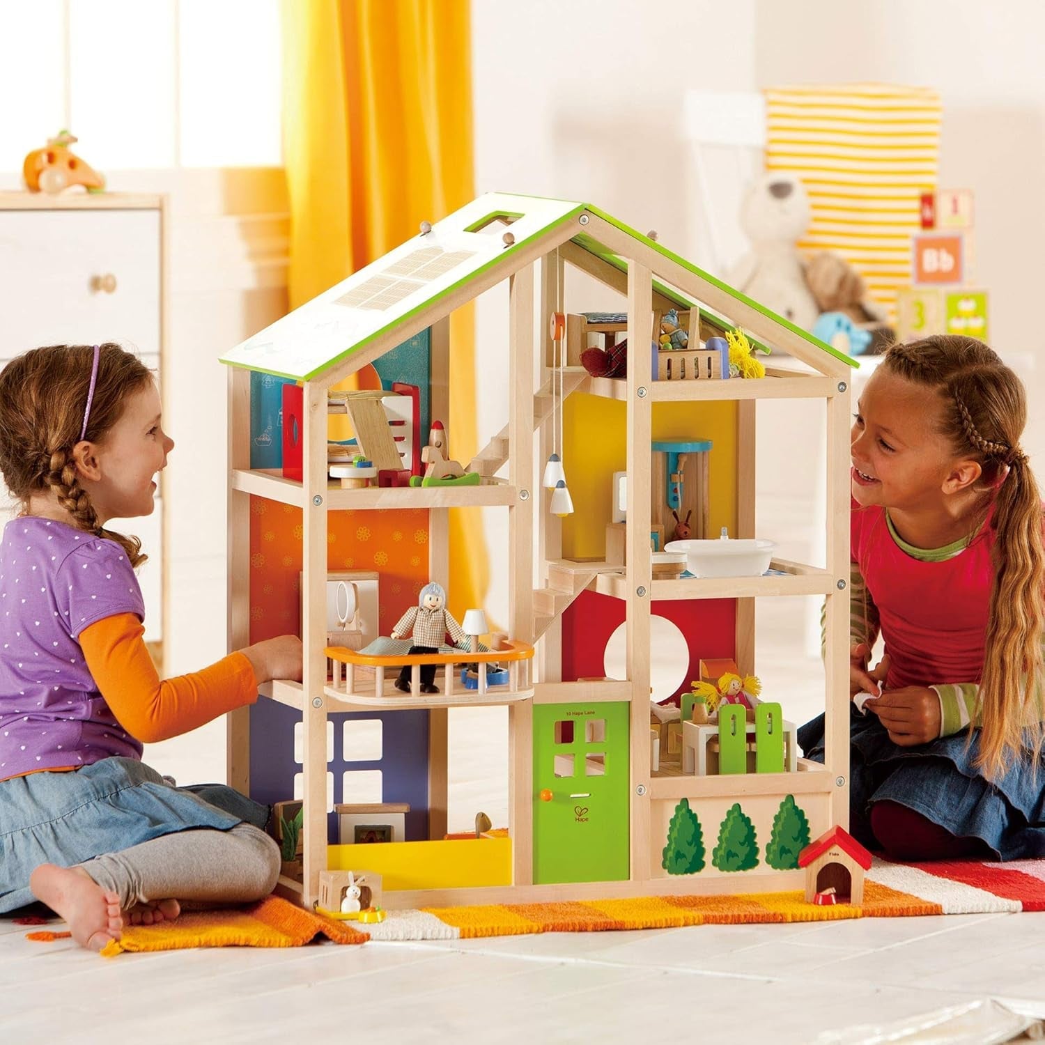 E3401 Four Seasons House, möbliert und E3456 – Kinderzimmer
