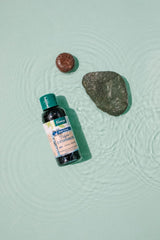 Kneipp, Badeöl mit natürlichem ätherischem Patschuliöl und Sandelholzextrakt für tiefe Entspannung und Beruhigung, 100 ml Naty Shop