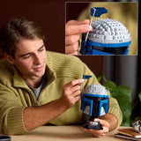LEGO Star Wars 75408 Jango Fett-Helm – Mandalorianer-Bauset für Erwachsene – Modell mit Ständer, Namensschild und verstellbarer Antenne – Geschenk für Attack of the Clones-Fans. Bausets Besuchen Sie den LEGO-Store