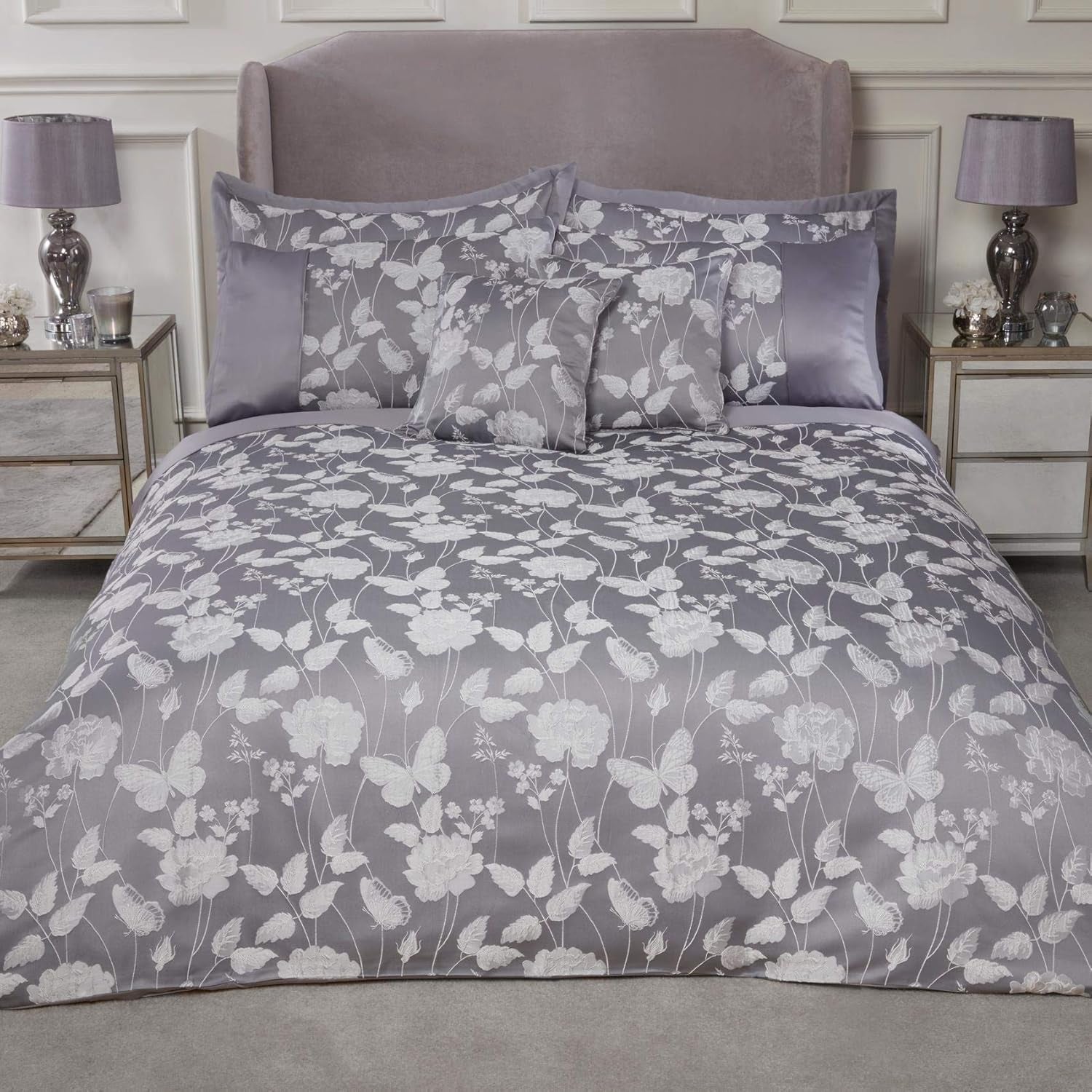 Emma Barclay Butterfly Meadow Bettdecke für Kingsize-Bett, 100 % Polyester, Creme Naty Shop Bettdecken und Bettdecken Silver Super King