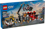 LEGO City Schrottplatz mit Autos – Spielzeug mit Schrottpresse und Kran, 2 Spielzeugautos, 4 funktionierenden Minifiguren und Bürogebäude – Geburtstagsgeschenke für Jungen und Mädchen ab 8 Jahren 60472 Besuche den LEGO-Store Bausets