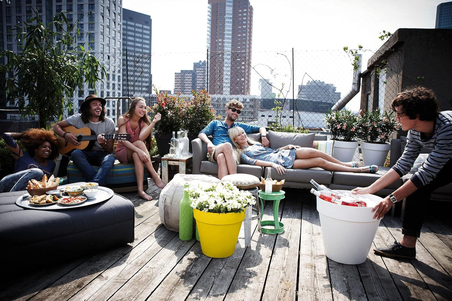 elho Loft Urban Round 40 – Blumentöpfe für den Außenbereich – 100 % recycelter Kunststoff – Ø 38,5 x H 35,3 cm – Gelb/Ocker